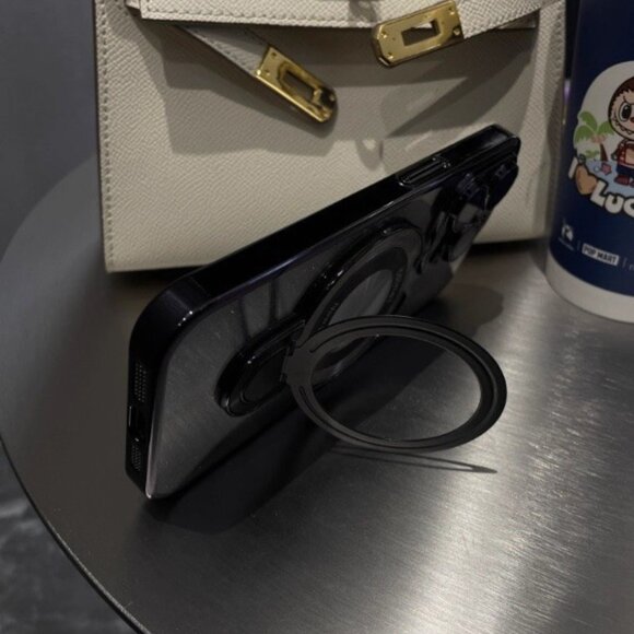 Cream iPhone16 Case - Picture 2 of 4